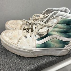 Vans size 8.5 women